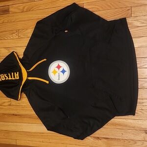 Pittsburgh Steelers Fanatics brand hoodie. Men's size Large